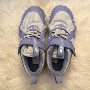 Nike flex contact sneakers for girls